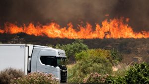El coche no nos salvará del incendio, tampoco del cambio climático