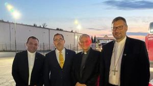 Zuppi, missione a Kiev: la lista dei bambini da riportare in Ucraina