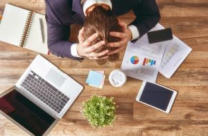 Empreender cansa: o custo emocional de construir uma startup