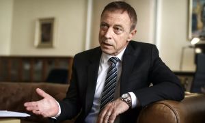Naj ustavno sodišče ne bo naivno glede Janše