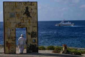 Leo admonishes Europe at Lampedusa: ‘Victims of decisions made and not made’