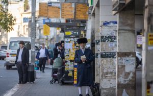 Bnei Brak set to implement gender segregation on two main streets — report