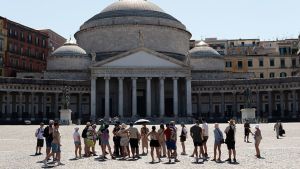 Il turista servo padrone