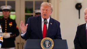 Dai Mondiali al caso Air Force One: Trump dichiara guerra alla realtà
