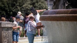 Catalunya vuelve a activar avisos rojos ante un miércoles de calor extremo con máximas por encima de los 42 grados