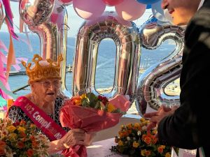 A Capri Anna De Martino festeggia 102 anni: è la più longeva dell'isola
