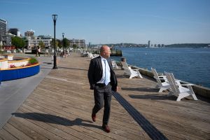 Halifax’s mayor needs control of the wheel