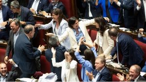 Legge elettorale, governo e maggioranza vanno sotto alla Camera: emendamento preferenze bocciato per un voto