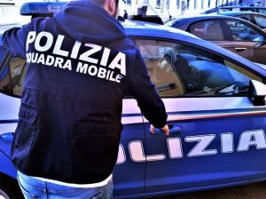 Pisa, rissa tra cuochi e camerieri: la lite degenera in un “due contro due”. C’è un ferito gravissimo