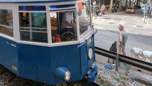Slitta ancora la ripartenza del tram di Opicina, necessarie altre 50 corse di prova