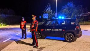 Investe carabiniere e fugge: per il 34enne di Rivara arresto convalidato