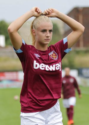 10 Hottest Women Soccer Players in 2026: Talented Stars Driving Global Interest in the Women's Game