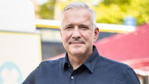 TV-Koch Herrmann trickste für Trinkgeld beim Koffertragen