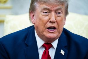 Agression sexuelle : reconnu coupable, Donald Trump a versé 5,6 millions de dollars à l’autrice Elizabeth Jean Carroll
