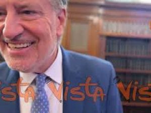 Trump, Usa, Italia ed Europa. L’intervista con l'ex sindaco di New York Bill de Blasio a Roma