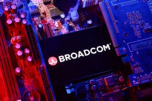 Vijf cloudbrancheverenigingen dringen bij EU aan op voorlopige maatregelen tegen Broadcom