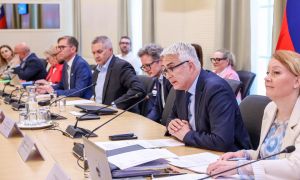 Bodo socialne partnerje ignorirali tudi pri demografskem skladu?