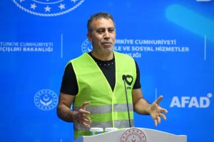 Kahramanlar çağında hakikat nasıl kurulur?