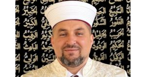 Да се обърнем към младите в разединеното общество, на търпение само религията може да ги научи