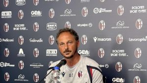 L’ex rossoblù tornato come vice allenatore: 