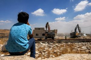 Legitimiteit en prestige voor landroof Israël