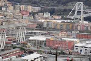 Crollo del Ponte Morandi, la sentenza: Giovanni Castellucci (ex ad Aspi) condannato a 12 anni