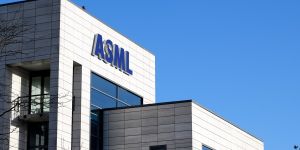 Beursblik: Barclays verhoogt koersdoel ASML naar 2.400 euro