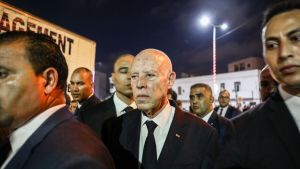 Saied ricoverato, mentre Kamel Ghribi manda un cavallo di Troia a Tunisi