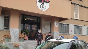 Sassaiola contro i bagnanti sulle rive del torrente Bitto: “Lanciate pietre dal ponte. Questa non è una bravata”