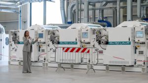 L’impianto dove gli scarti tessili vengono trasformati e tornano in produzione