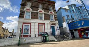 Cafe in former home for shipwrecked sailors wants to sell alcohol