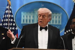 Trump u govoru koji mu televizije nisu htjele prenositi teško optužio Kinu