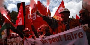 What Inequality Does to Electoral Democracy
