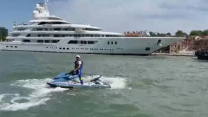 Ecco il maxi yacht 