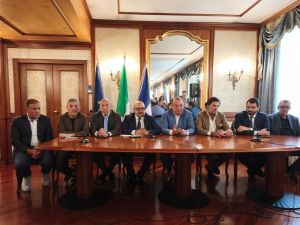 Questione morale, il centrodestra alza la voce: oltre il 10 per cento del Comuni