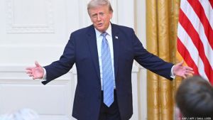 Bedrijf Trump laat beleggers betalen voor snelle posts president