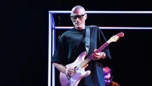 Alex Britti, ritorno a Milano a suon di Blues: “La gente va ai concerti per i like. Da me niente trucchi, parla la musica”