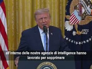 Trump: Cina ha acquistato, rubato o hackerato milioni di dati di elettori in 18 Stati