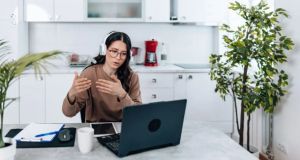 Woman gives ‘excellent’ response to missing 7 a.m. meeting scheduled after work hours