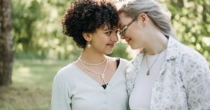 Can Smutty TV Change Relationship Expectations?