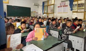 Story of a Yi ethnic girl shows how resettlement programs empower education in SW China’s Daliang Mountains