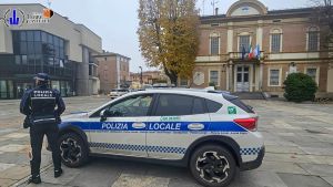 Vigile caregiver trasferito. Il tribunale lo reintegra