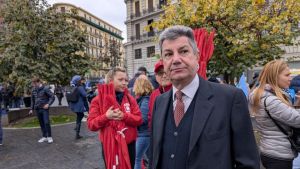 Democrat, due pesi e due misure