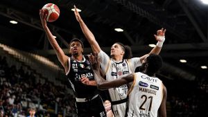 Virtus, ora la parola d’ordine è duttilità. Alston Junior è uno degli interpreti migliori