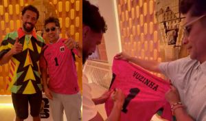 ¡Se juntaron los grandes! Vozinha y Jorge Campos presumen reunión e intercambio de camisetas