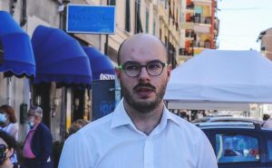 Livorno, Perini all'attacco con decine di raccomandate: chiesti diecimila euro per un insulto