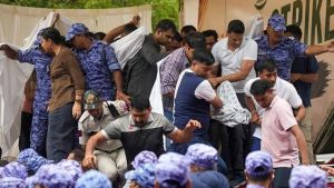 Tavleen Singh writes: The cockroach toolkit gang