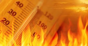 Il caldo si trasforma in tassa per le imprese da 12 miliardi