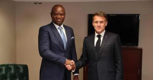 Monsieur Macron, pourquoi dérouler le tapis rouge au président gabonais en plein tournant autoritaire ?