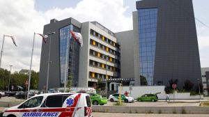 UKC Niš: Tri osobe zbrinute posle udesa kod Gadžinog Hana